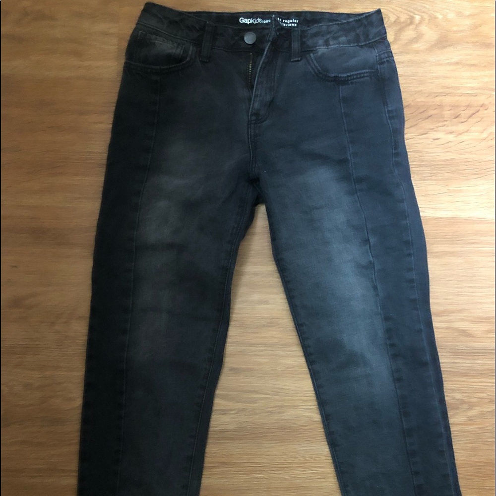 Girlfriend jeans
